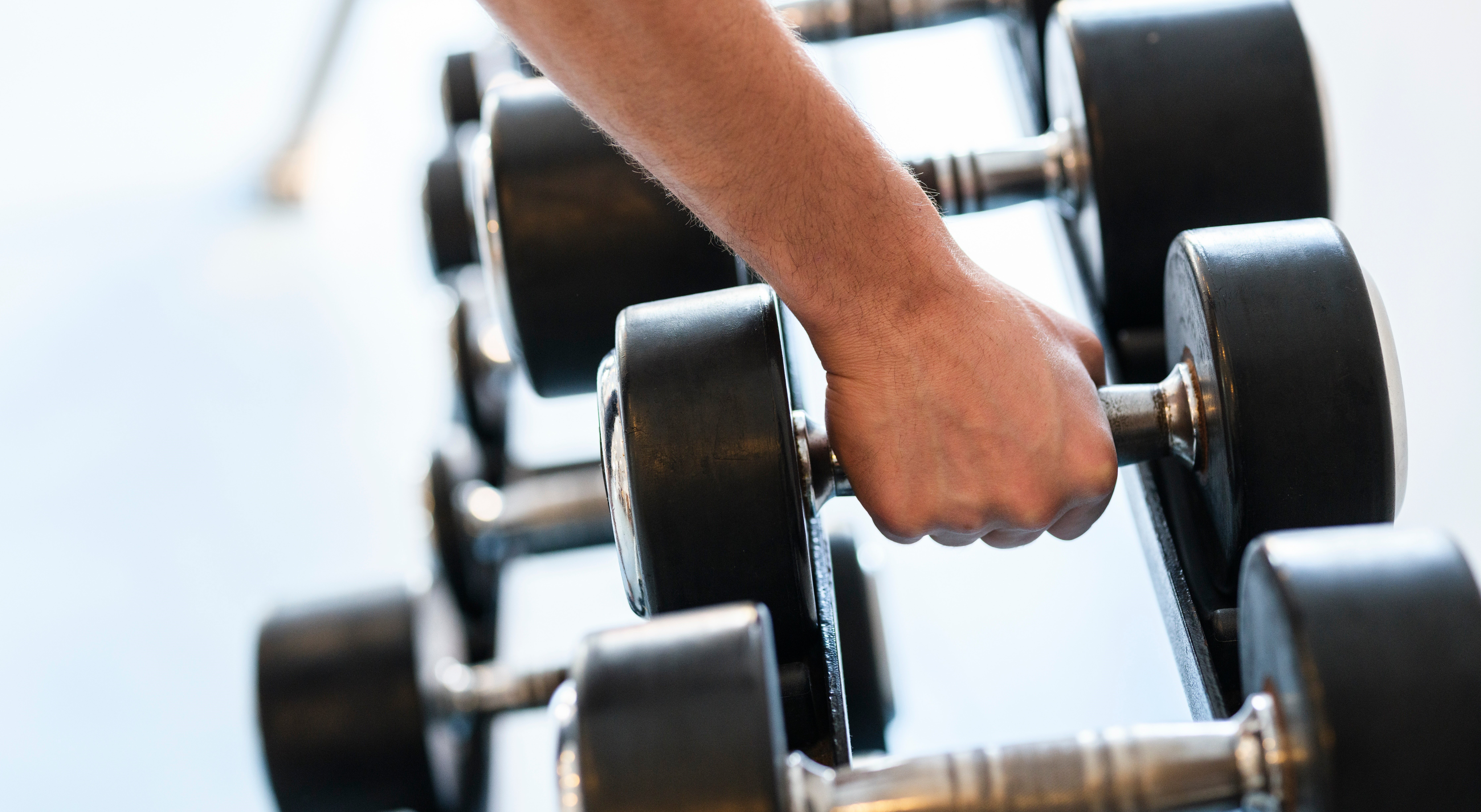 Vivere più a lungo, ma in salute. L’appello di Confcommercio Sport & Wellness Lombardia: “L’attività fisica essenziale per la prevenzione”
