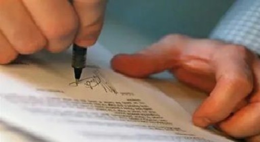 Testamento biologico, Lombardia prima in italia: cosa dicono i numeri e cosa succede a Milano