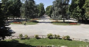 Partito il restauro conservativo per tre statue ai giardini pubblici “Indro Montanelli”