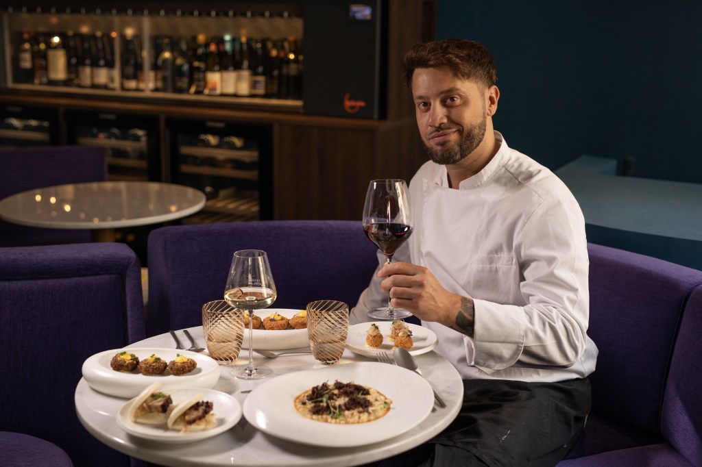 Nel cuore dei Navigli nasce “Reverso” il wine bar del futuro: tecnologia, gusto e fattore umano