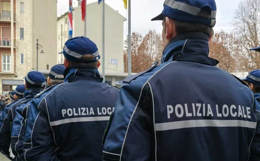 Milano, concorso per otto agenti di Polizia Locale: domande fino al 7 settembre