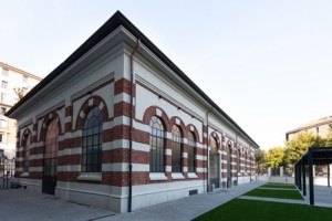 Bussotti torna a Milano: alla Centrale dell’Acqua l’universo visionario del maestro dell’avanguardia
