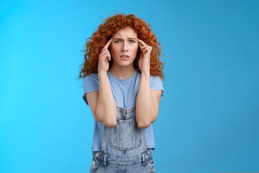 Caldo record ed emicrania: temperature, disidratazione e sole possono favorire gli attacchi