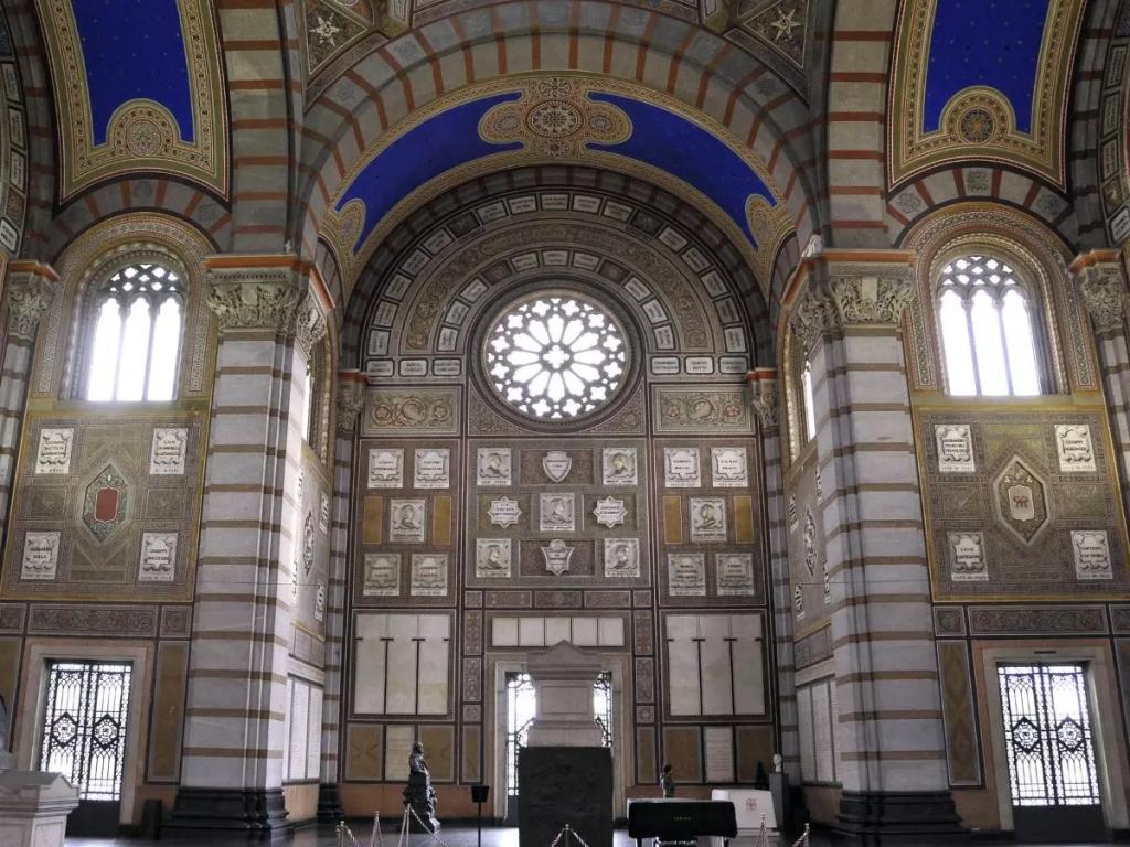 Un anno di lutti all’ombra del Duomo. Baresi, don Mazzi, Pizzul, Vanoni: ecco chi sono i 14 personaggi che verranno accolti al Pantheon