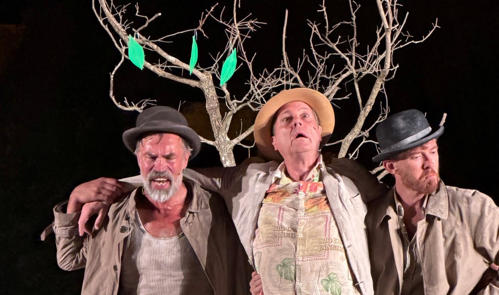 “Aspettando Godot” arriva a Milano: il capolavoro di Beckett in lingua originale